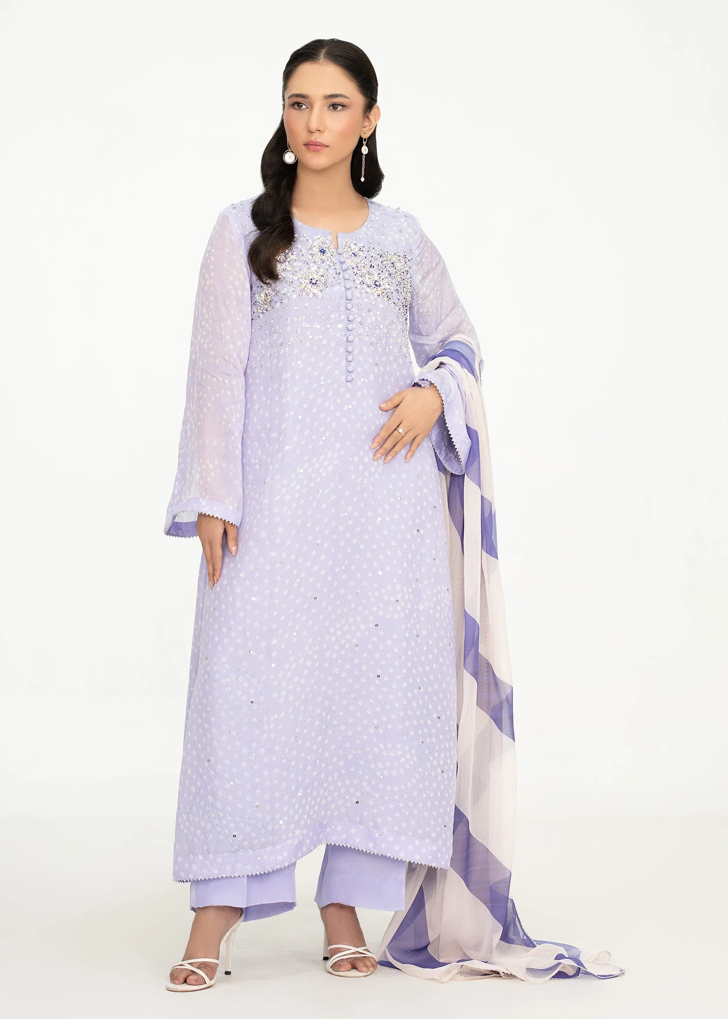 Afrozeh Pakistani women fashion