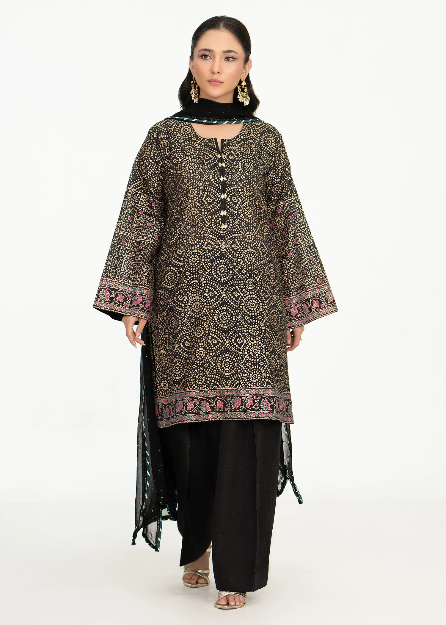 Gulmeher Pakistani women fashion